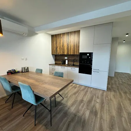 Project Ik Luxury Appartement Sered'